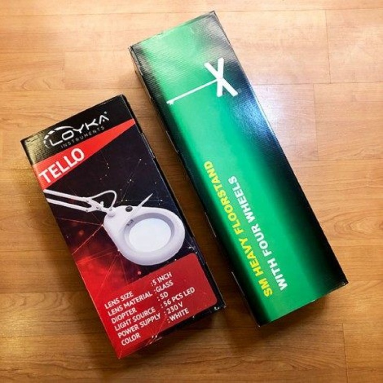 Tello Led Işıklı Ayaklı Büyüteç