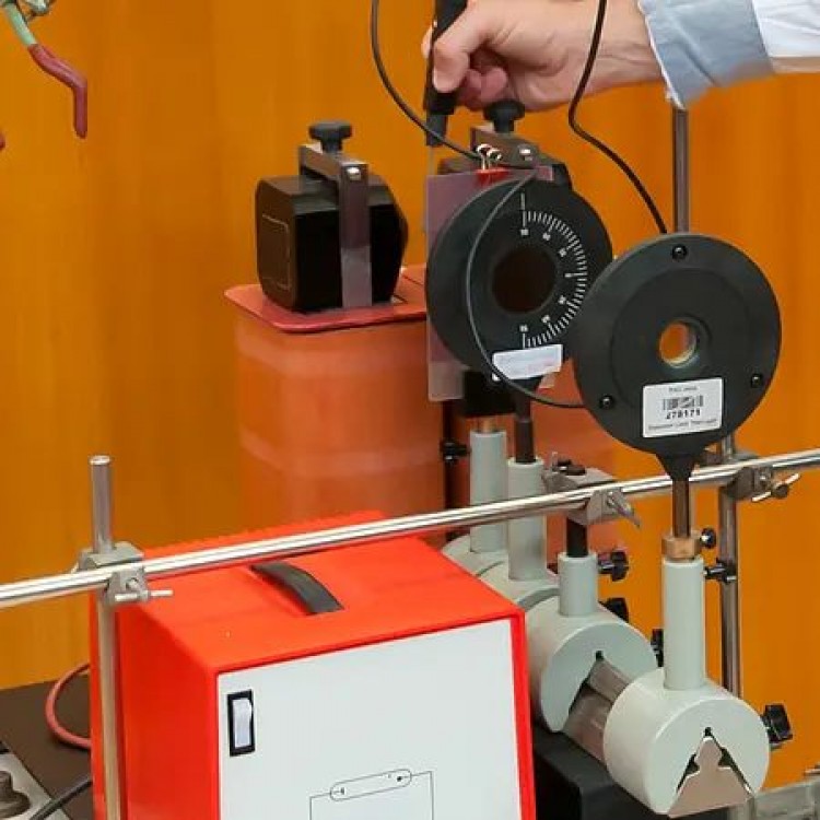PCE GAUSSMETRE | PCE-MFM 4000 PCE GAUSSMETRE | PCE-MFM 4000